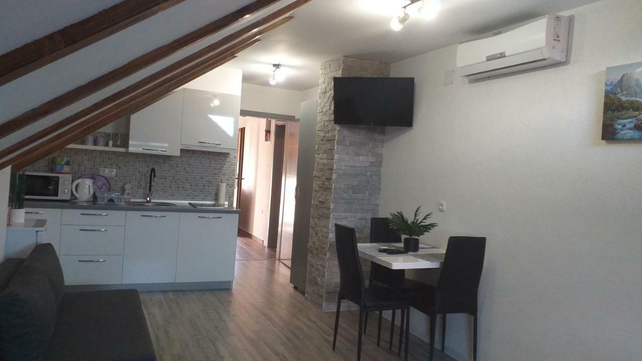 Studio Apartmani Patricia سوملجاناك المظهر الخارجي الصورة