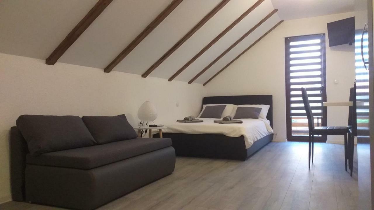 Studio Apartmani Patricia سوملجاناك المظهر الخارجي الصورة